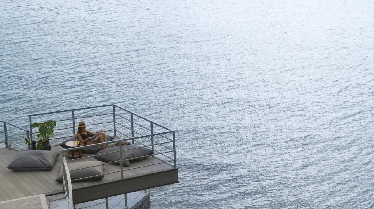 Villa Omnia - Luxury Bound On Earth Nea Moudania Exterior foto