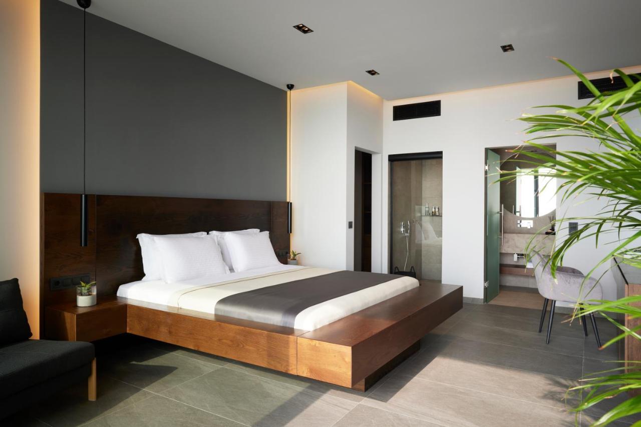 Villa Omnia - Luxury Bound On Earth Nea Moudania Exterior foto